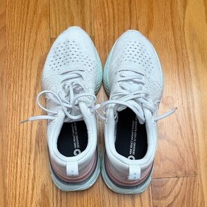 Nike React Infinity Run 2 Flyknit Sneakers